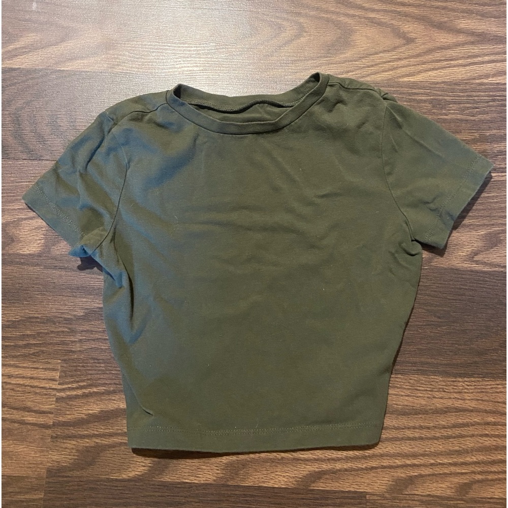 forest green crop top